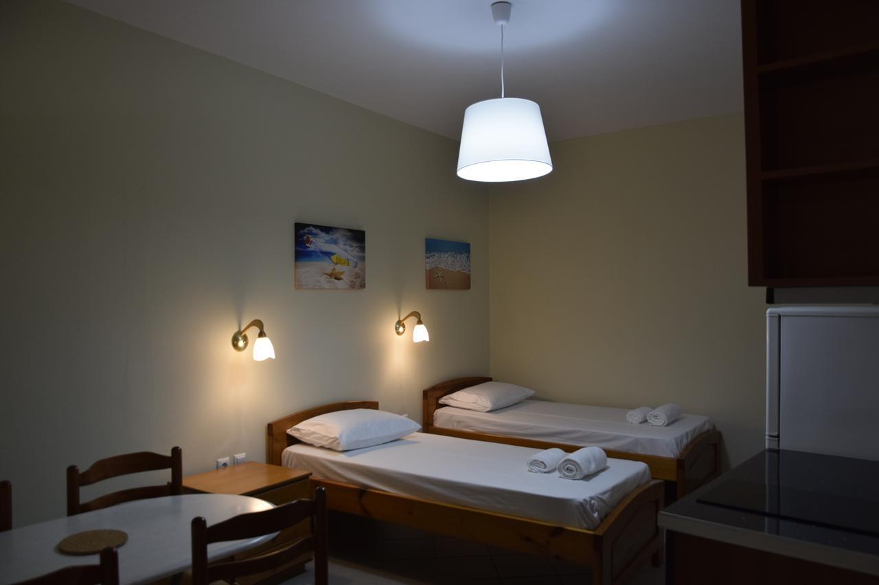 Zotos Apartment Himare Exteriör bild