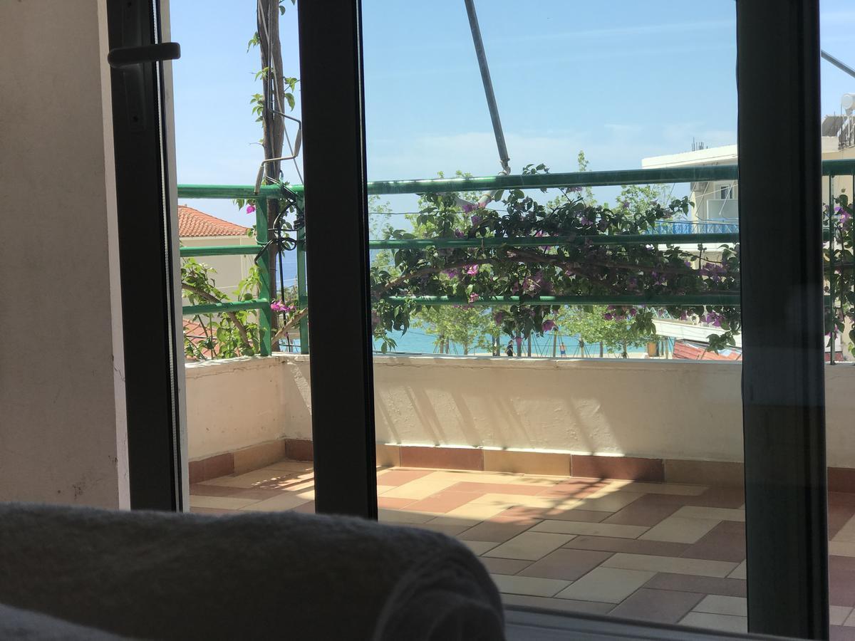 Zotos Apartment Himare Exteriör bild